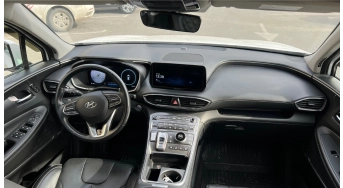 Аренда Hyundai Santa Fe в Алматы - кроссовер по цене проката от 35 000 ₸/сутки без водителя Hyundai Santa Fe